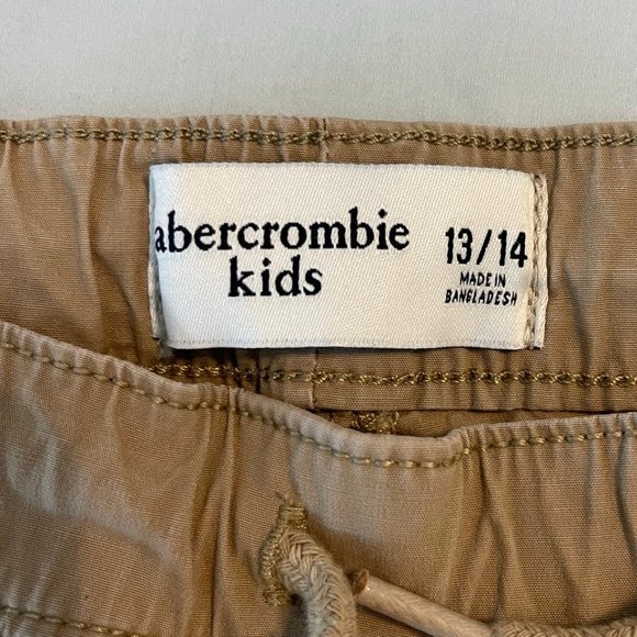ABERCROMBIE KIDS Elastic Waist Cargo Shorts for Boys  Size 13/14  VGUC! - Picture 3 of 3